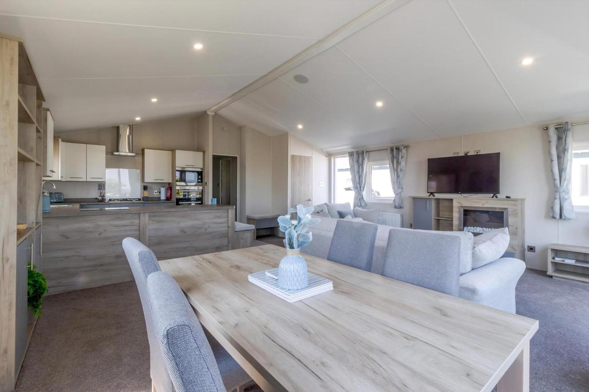 Stunning 6 Berth Lodge With Full Sea Views In Suffolk Ref 68007Cr Лоустофт Екстер'єр фото